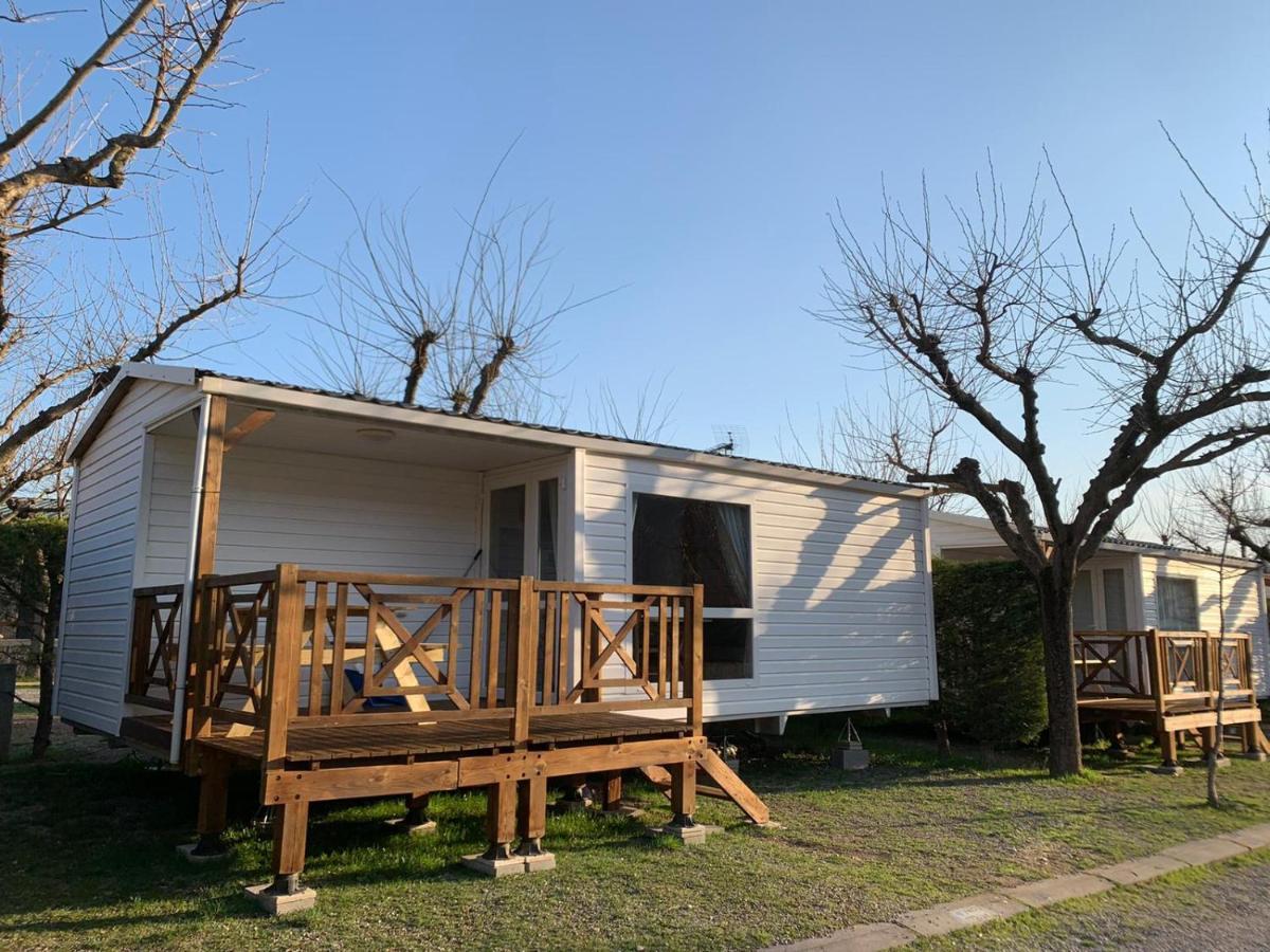 Camping Oliana 외부 사진