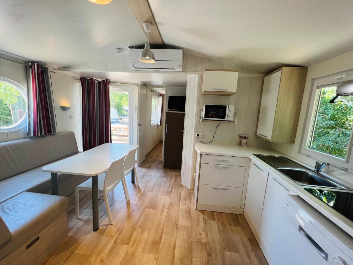 Camping Oliana 외부 사진