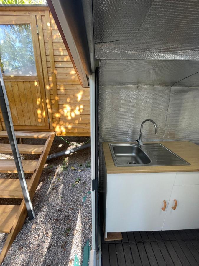 Camping Oliana 외부 사진