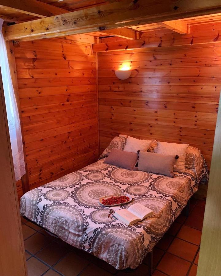 Camping Oliana 외부 사진